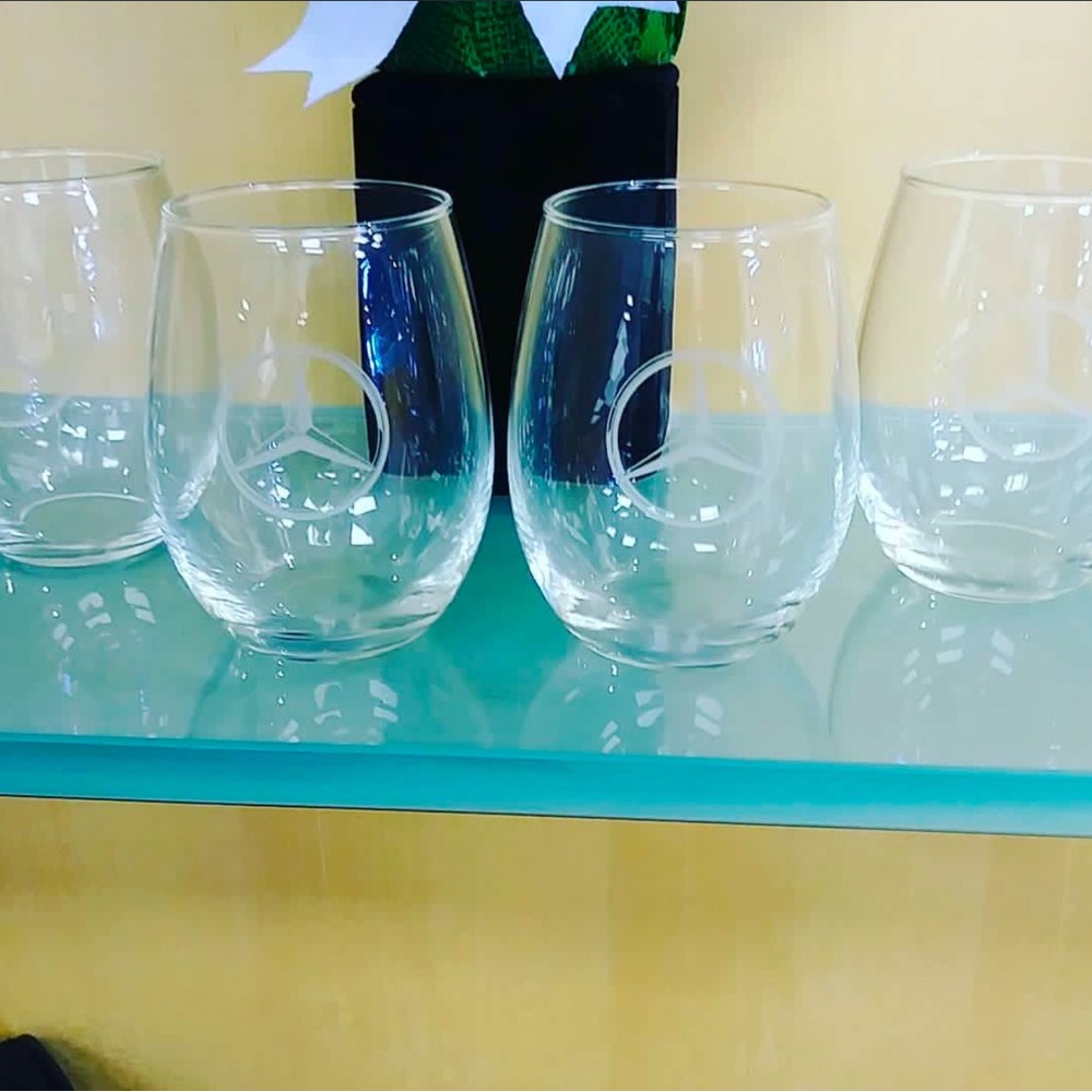 Mercedes-Benz 21 ounces Stemless Wine Glass Set